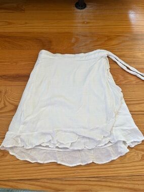 Show me your MuMu Wrap Skirt White
